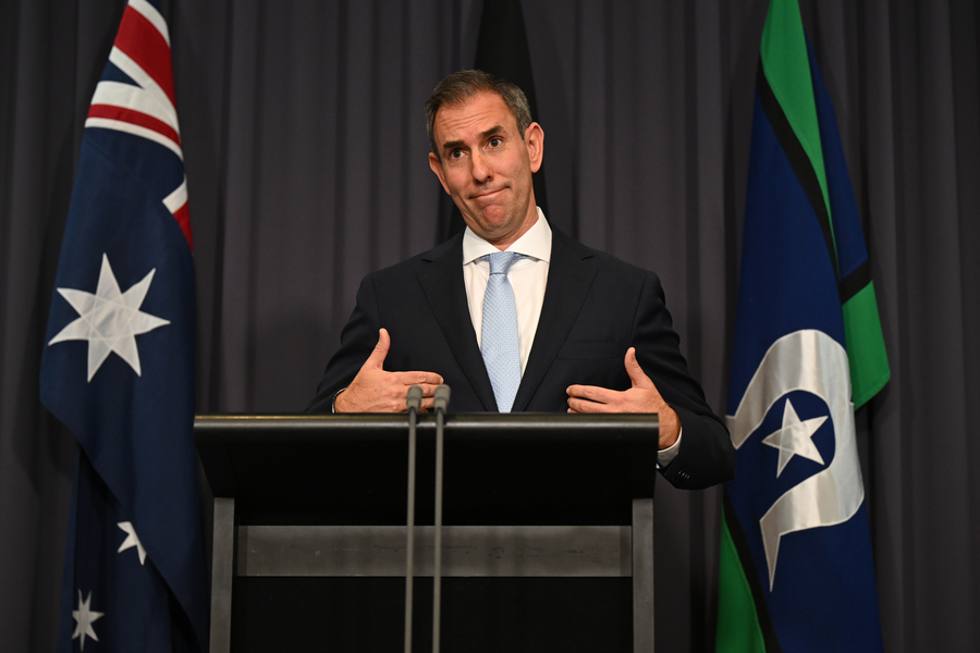 Middle East war responsible for rates: treasurer