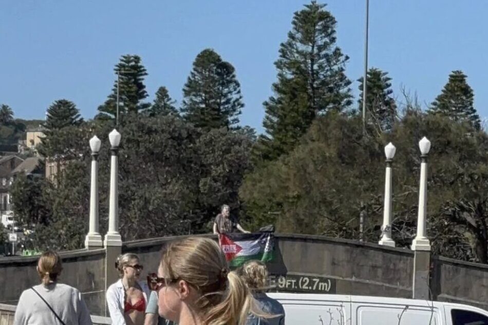 Man charged over ‘offensive’ act at Bondi attack site